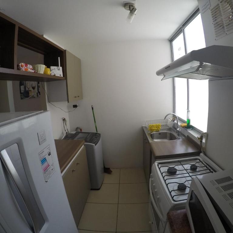 Departamento a una cuadra de la Playa - Three-Bedroom Apartment - 4