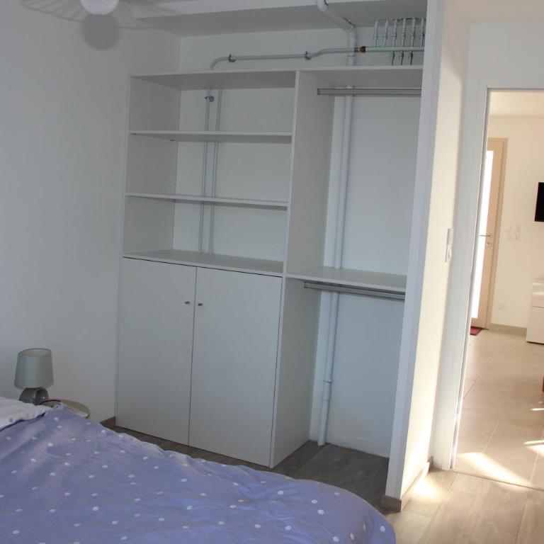ANCELLE TAILLAS RDC CHALET - Appartement 3 Chambres - 9