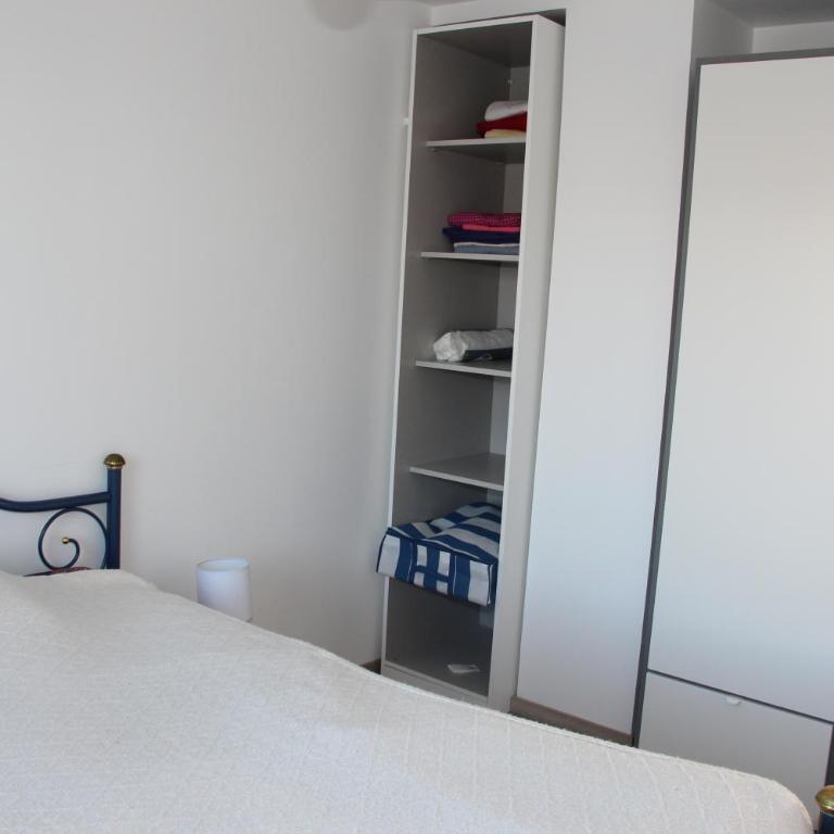 ANCELLE TAILLAS RDC CHALET - Appartement 3 Chambres - 11