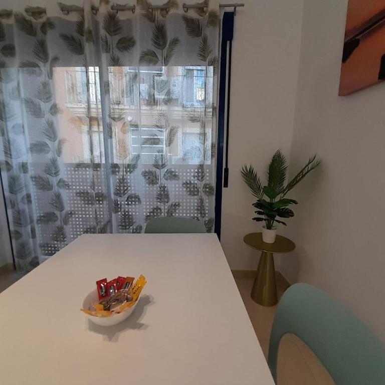 Benidorm Center Playa Poniente - Apartamento de 2 dormitorios - 6