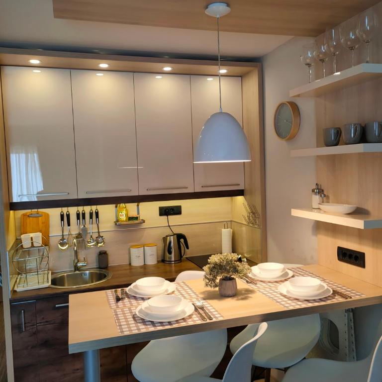 Tim 135 Konaci-Angella Centar - Family Studio - 4