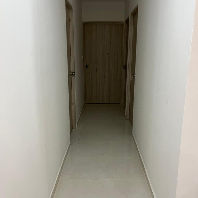 Confortable apartamento cerca al mar y centro histórico - Three-Bedroom Apartment - 3
