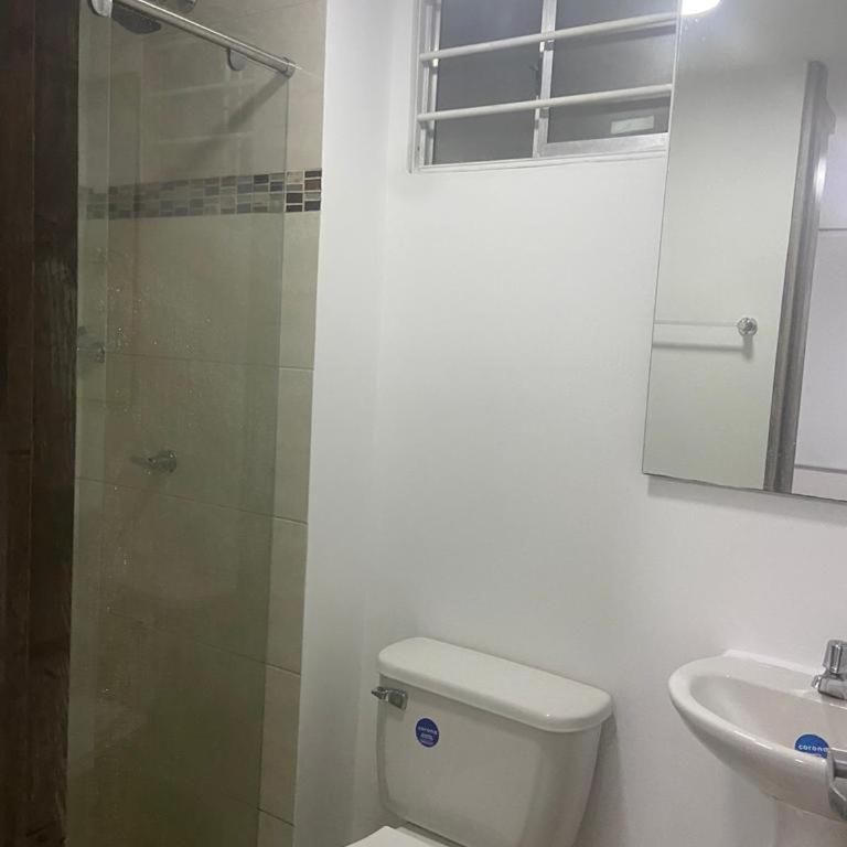 Apartamento en hacienda peñalisa mango, Ricaurte - Two-Bedroom Standard Apartment - 12