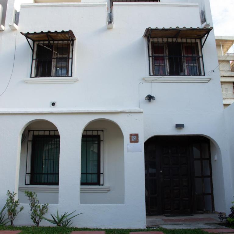 Departamento Céntrico y Moderno en Cancún. - Apartamento de 1 dormitorio - 2