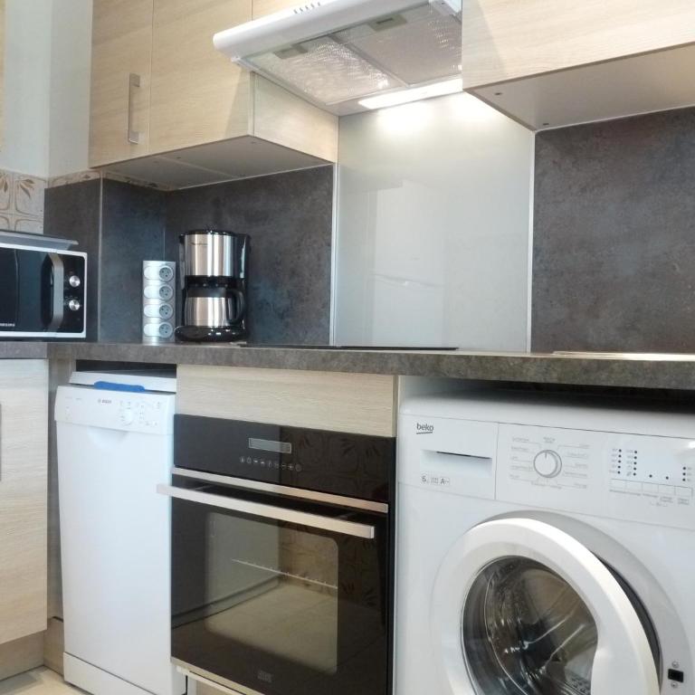 Spacious studio in the center of Cannes nice terrace easy walk to the Croisette and Palais - 1923 - Studio - 15