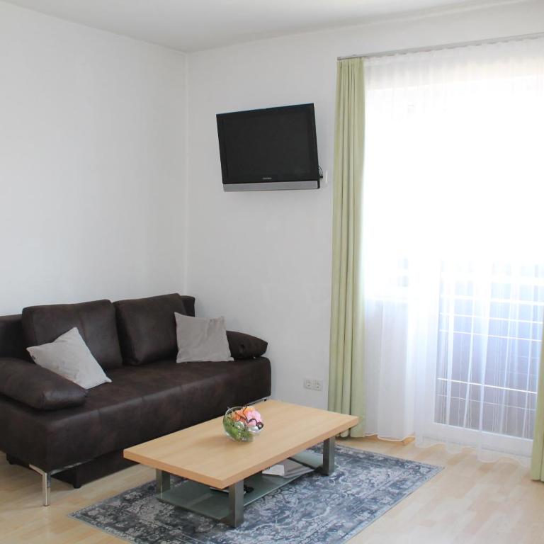 Pension Steinbichler - Apartments und Zimmer Check in 24-7 - Dreibettzimmer - 3