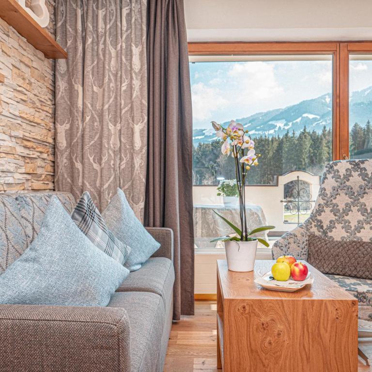 Parkhotel Burgmühle - Deluxe Doppelzimmer mit Balkon - 2
