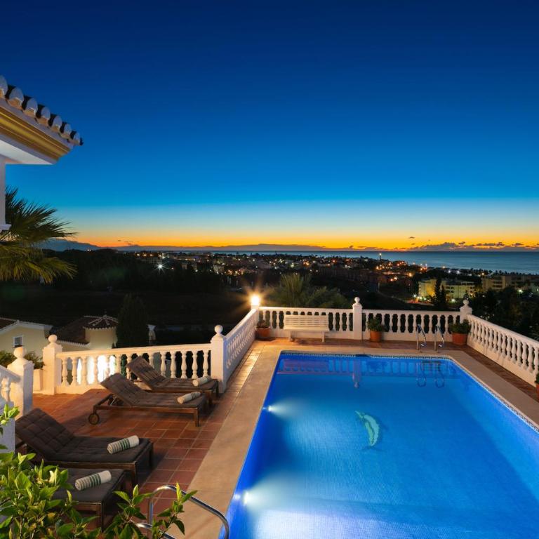 Large Family Villa 500m From Beach with Stunning Views - 6 bedroom Villa - 2