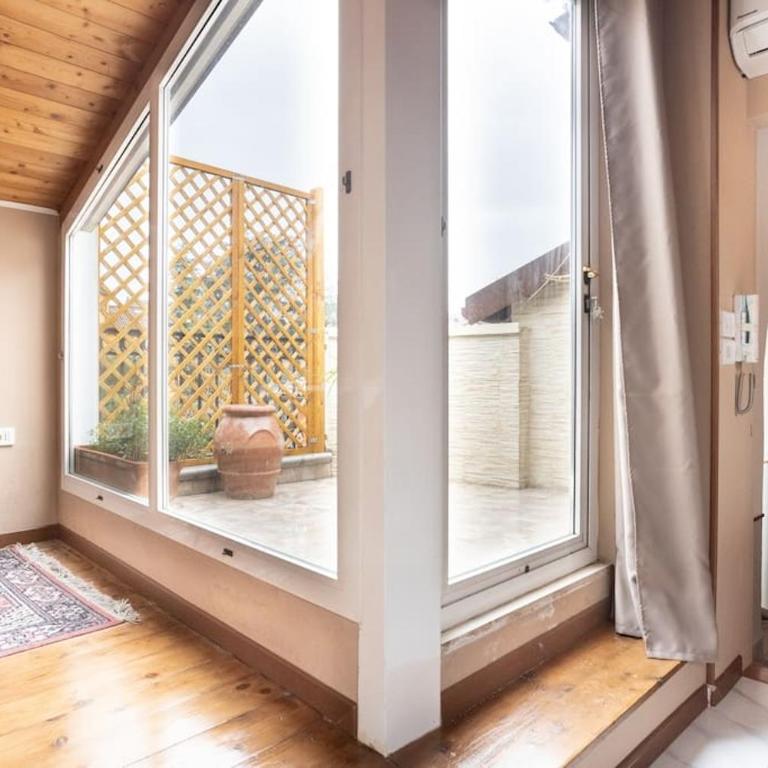 Lo chalet di Giulia - Romantic terrace - Appartamento con Balcone - 3