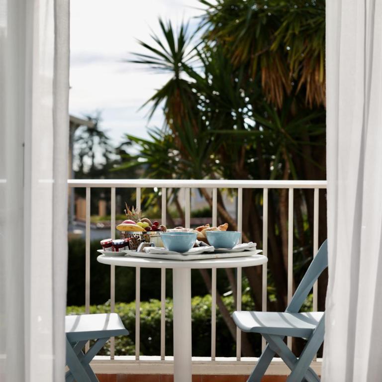 Résidence Carlton - Rénovée avec Piscine - Suite Supérieure - Vue sur Mer - 19