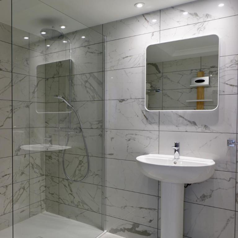 Résidence Carlton - Rénovée avec Piscine - Studio Rez-de-Chaussée - 11