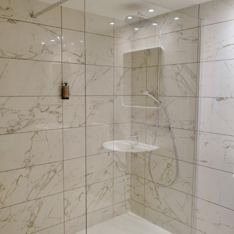 Résidence Carlton - Rénovée avec Piscine - Studio Rez-de-Chaussée - 16