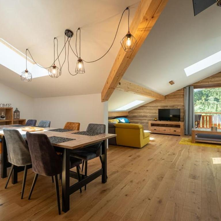 Les 3 Sophies - Magnifique chalet pour 1 à 8 personnes proche des remontées mécaniques des prodains - Chalet - 1