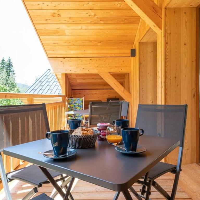Les 3 Sophies - Magnifique chalet pour 1 à 8 personnes proche des remontées mécaniques des prodains - Chalet - 54