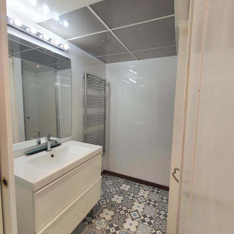 Couleur St Martin - One-Bedroom Apartment - 7