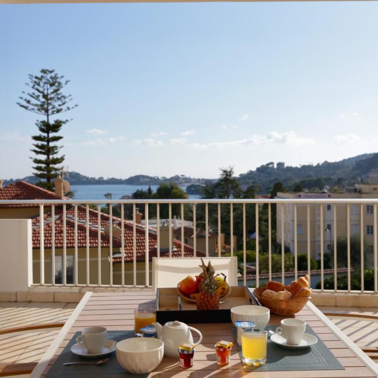 Résidence Carlton - Rénovée avec Piscine - Appartement - Vue sur Mer - 9