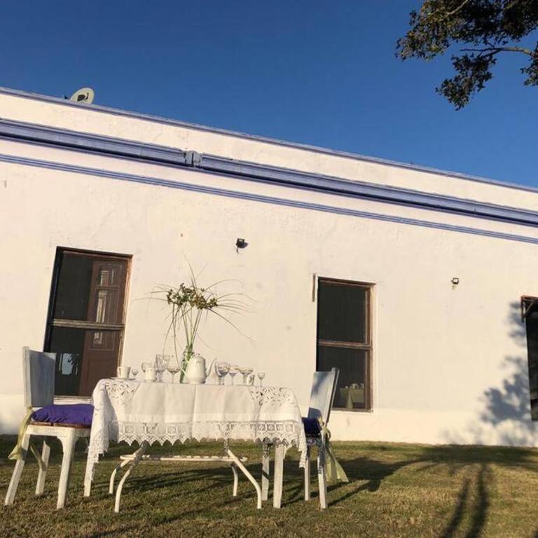Uruguay Casa de Época Campestre - One-Bedroom House - 1
