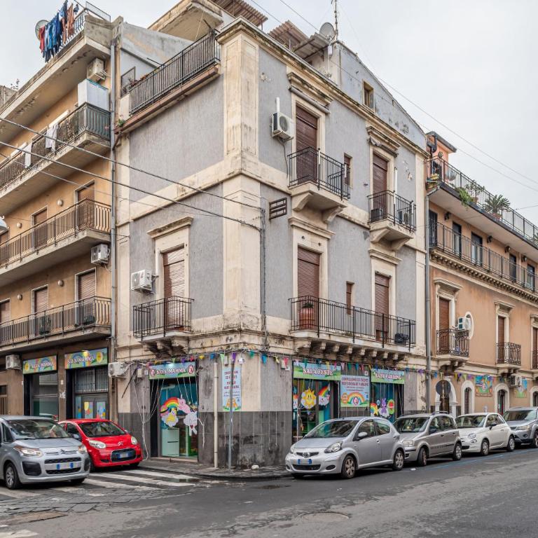 GuestHost - Catania Central and Comfy Apartment - One-Bedroom Apartment - 1