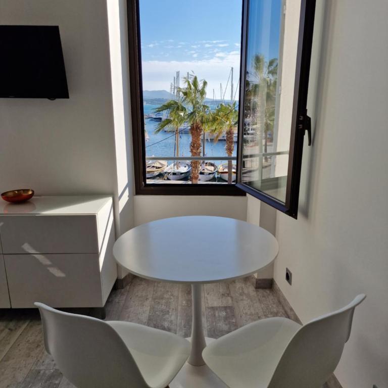 Sanaritz - Deluxe Studio with Sea View - 17