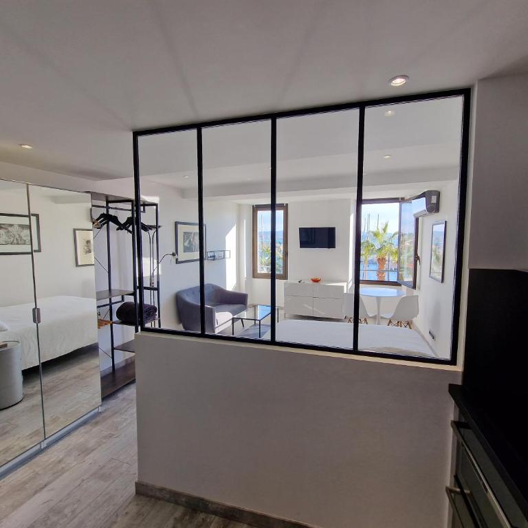 Sanaritz - Deluxe Studio with Sea View - 13