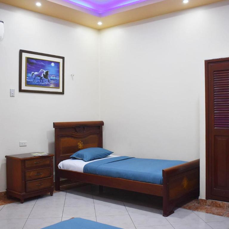 Hostal Galápagos - Guayaquil - Habitación Doble - 2 camas - 12