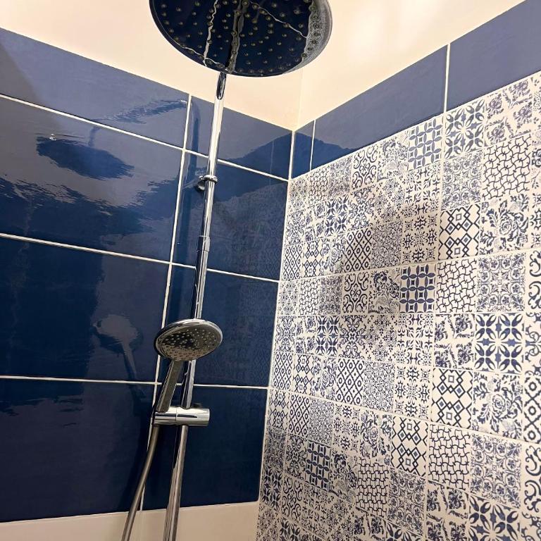 Vico Longo 25 - Ensuit flat in the heart of Naples - Two-Bedroom Apartment - 22