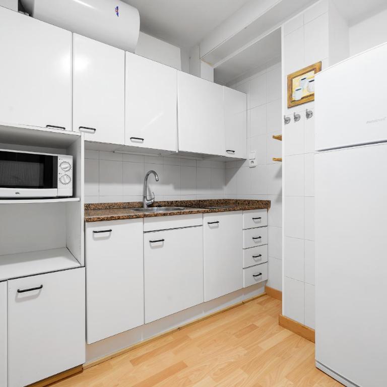 Hauzify I Apartament Torremar - Apartamento de 1 dormitorio - 8