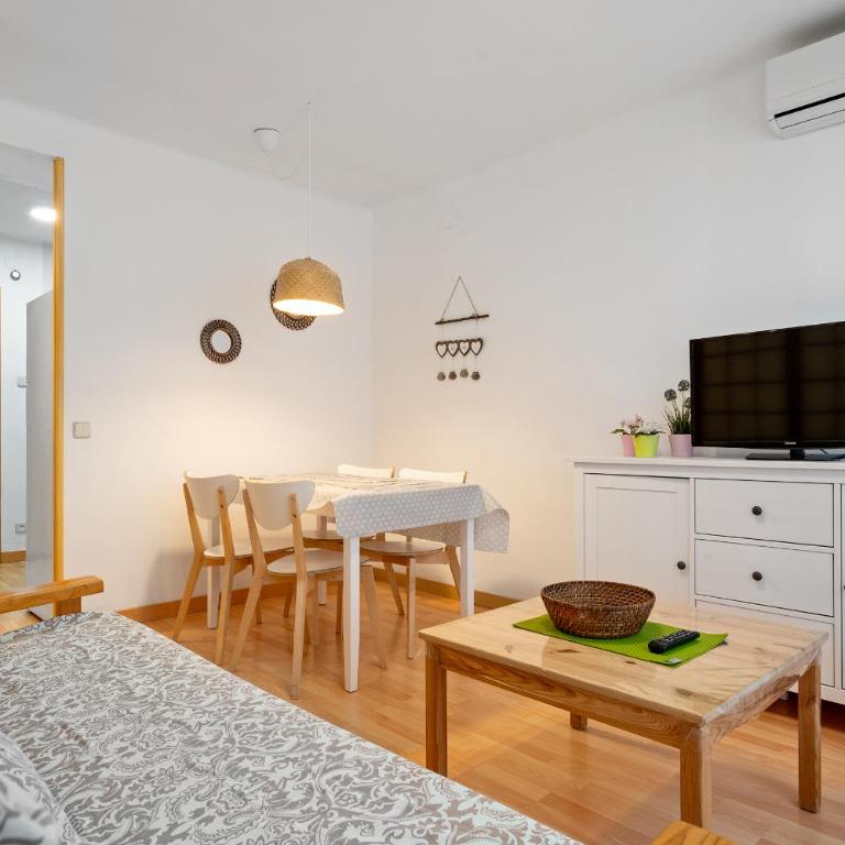 Hauzify I Apartament Torremar - Apartamento de 1 dormitorio - 2