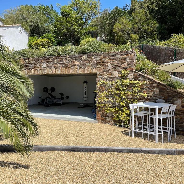 Villa in Cavalaire with Sea View & Pool - Villa mit 5 Schlafzimmern - 29