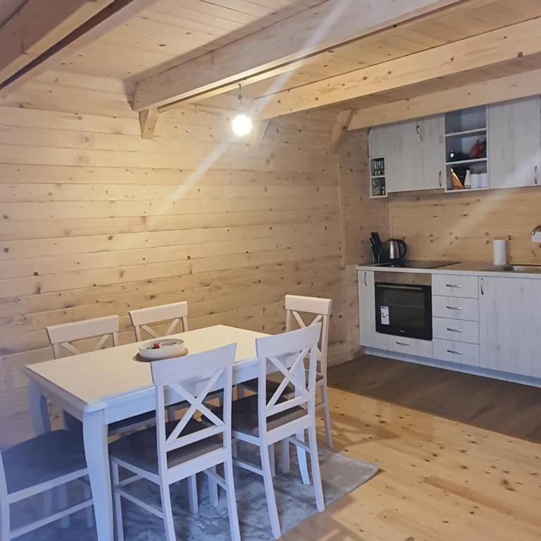 Vrh Đevojka Villas - Two-Bedroom House - 8