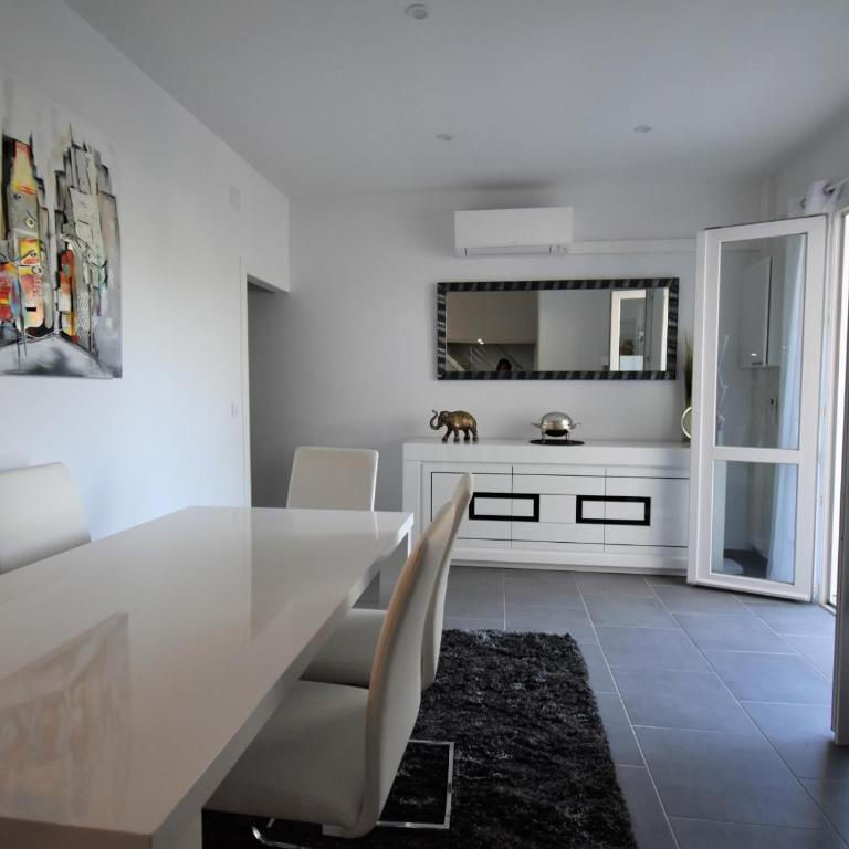T2 bis rénové à Arcachon centre avec 2 terrasses, clim, parking, proche plage et gare. - FR-1-420-84 - Appartamento (6 Adulti) - 5