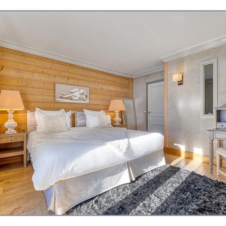 Hôtel l'Hélios - Chambre Quadruple en Duplex - 1