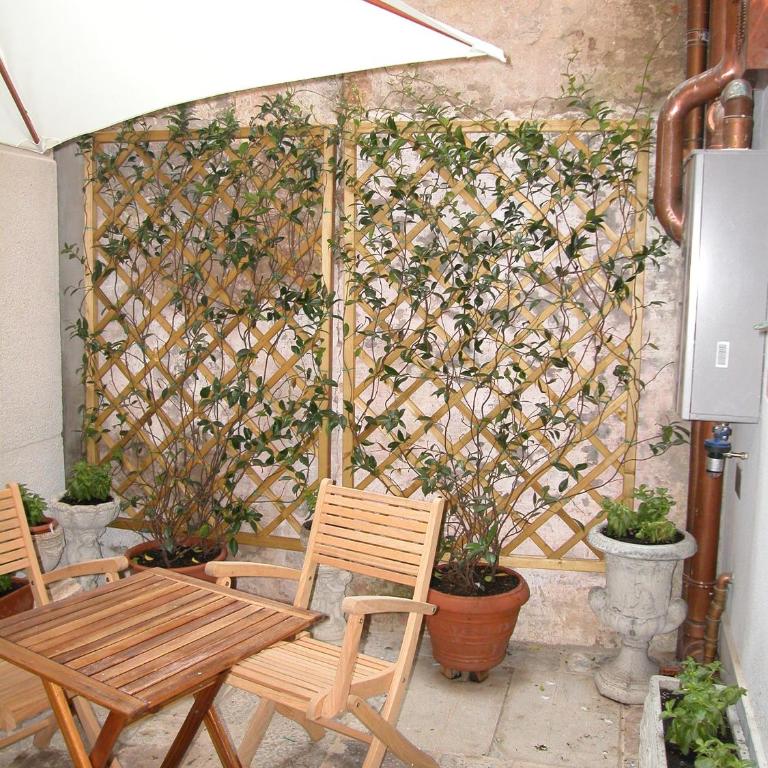 Al pozzo dei Scoacamini, 100 m from San Marco, ground floor - Apartment - Ground Floor - 12