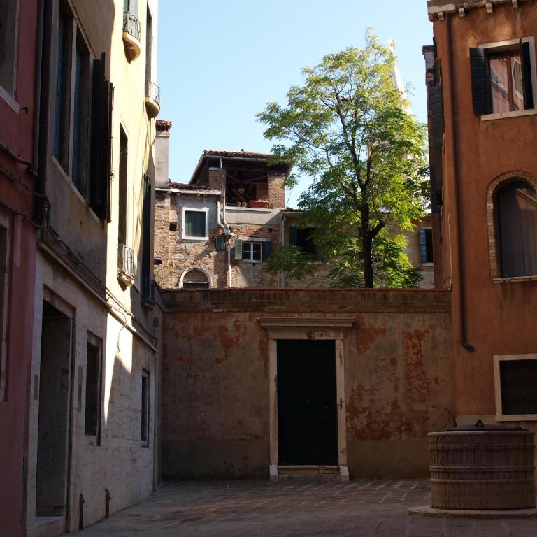 Al pozzo dei Scoacamini, 100 m from San Marco, ground floor - Apartment - Ground Floor - 24