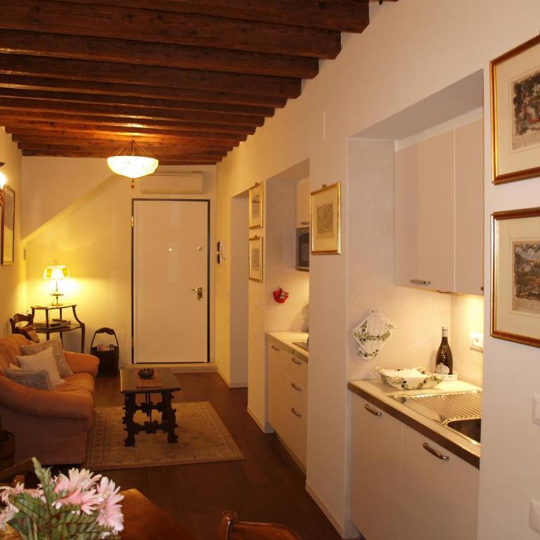 Al pozzo dei Scoacamini, 100 m from San Marco, ground floor - Apartment - Ground Floor - 29