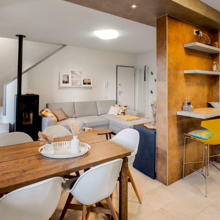 Riviera degli Ulivi - Terrace over the castle - Two-Bedroom Apartment - 1