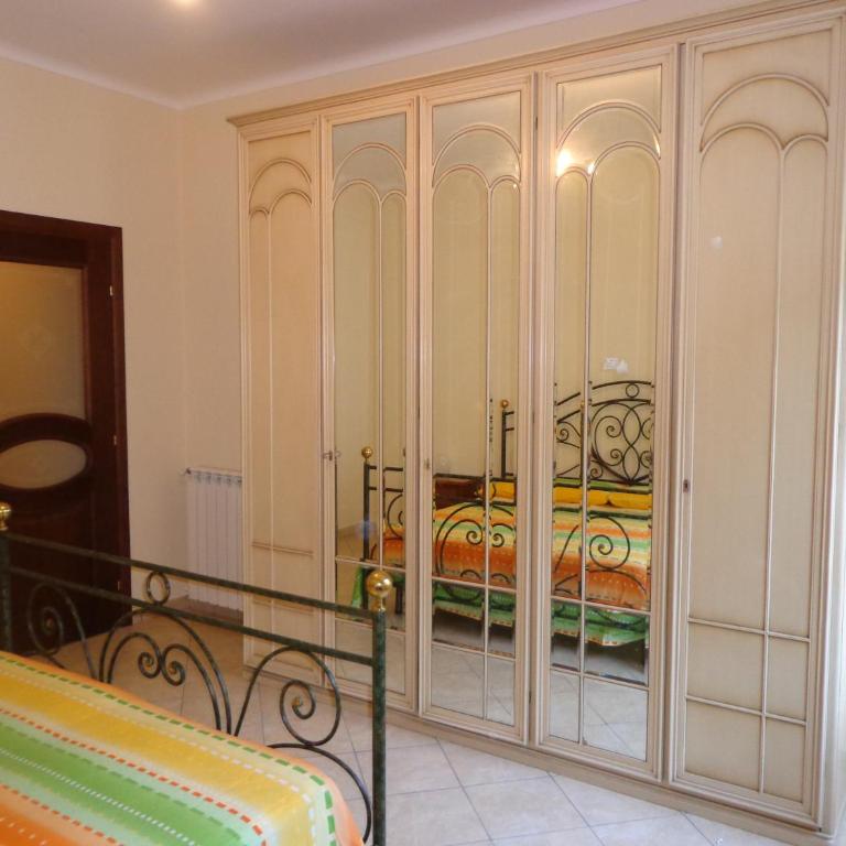 Appartamenti Catania Centro - Two-Bedroom Apartment with Balcony - 9