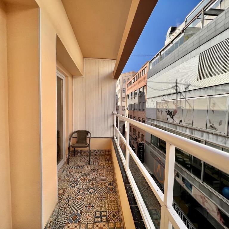 Downtown apartment by United renters - Three-Bedroom Apartment - 13
