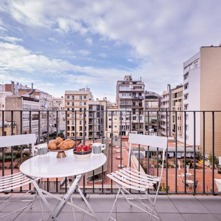 Sweett - Casa Bailen - Two-Bedroom Apartment - 3