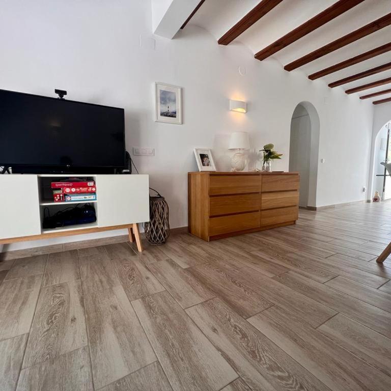 Casa Adriana by Sun & Sea Homes - Two-Bedroom House - 4