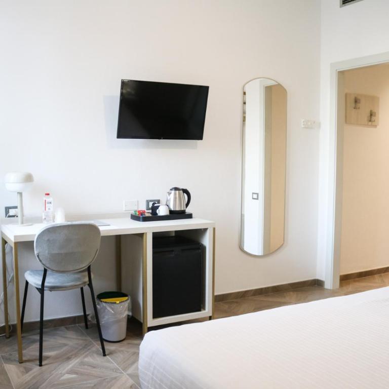 Hotel Donatello - Camera Matrimoniale Standard - 2
