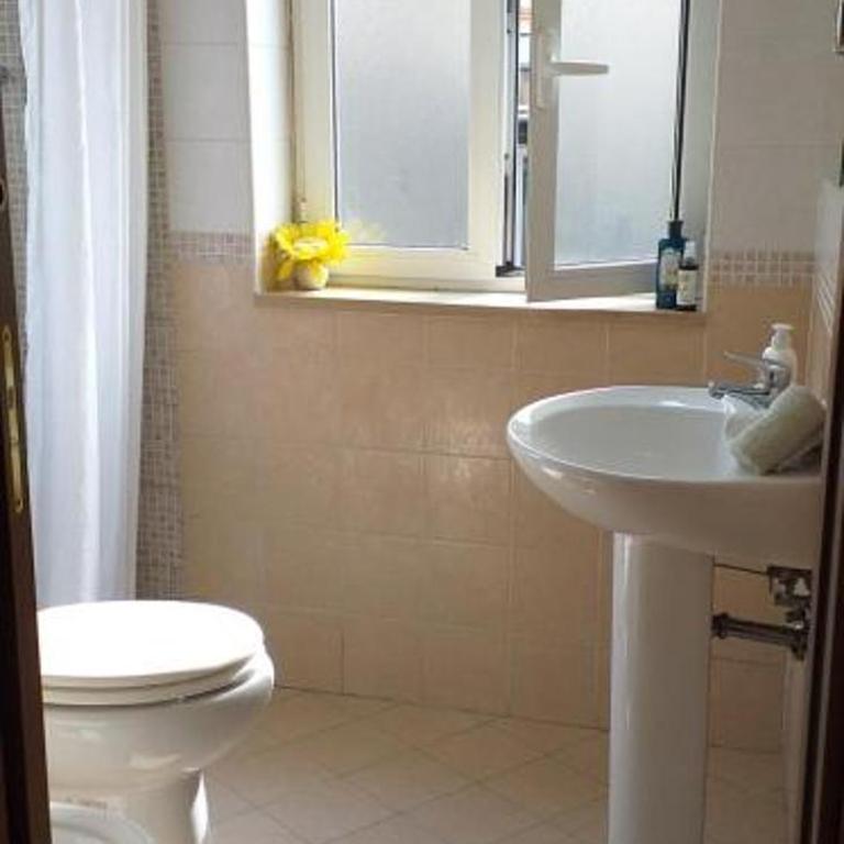 Regina Giovanna Home - Apartment with Sea View - 13