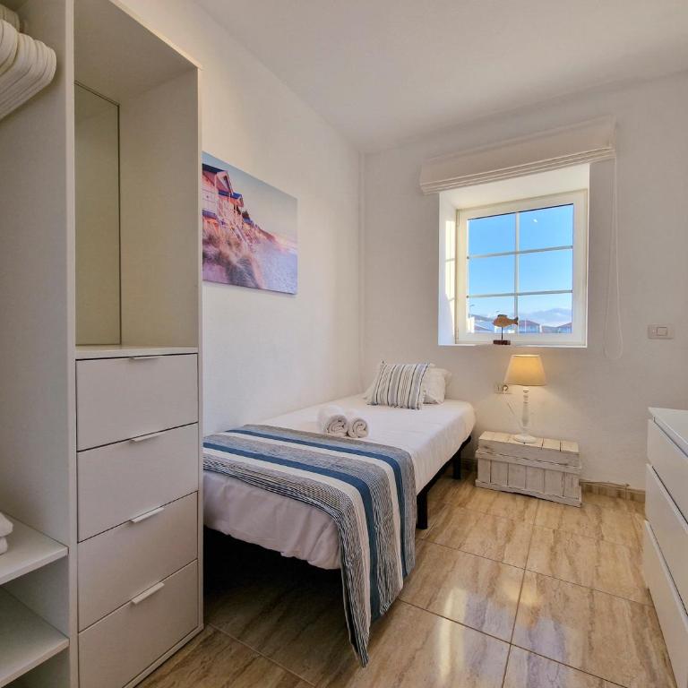MEDANO4YOU Allwaves Holiday Home - Casa de 3 dormitorios - 41