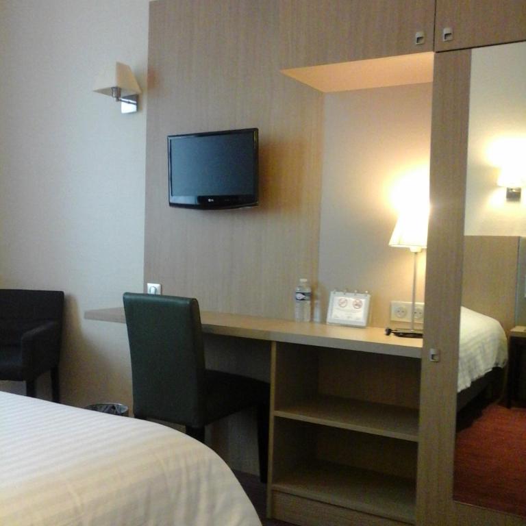 Hôtel Carmin - Chambre Double Supérieure - 16
