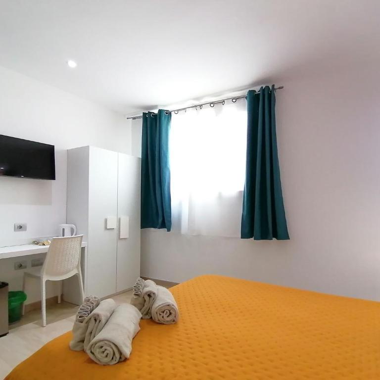 Suite Charme Experience - Camera Matrimoniale Standard - 4