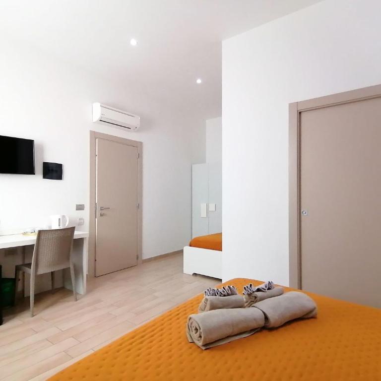 Suite Charme Experience - Ampia Camera Matrimoniale - 1