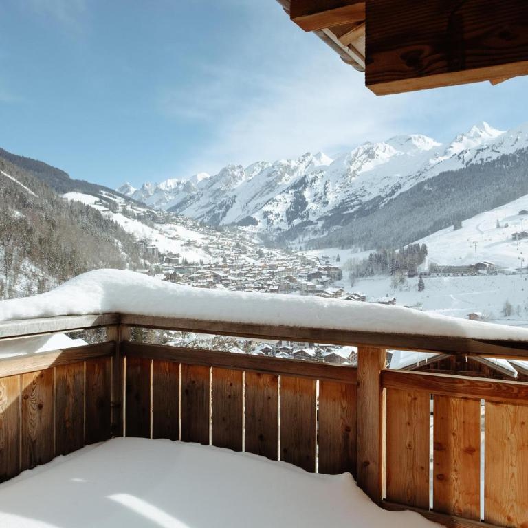 Chalet 5★, 10 pers, spa extérieur & sauna, à 230m des pistes - FR-1-304-282 - Chalet - 11