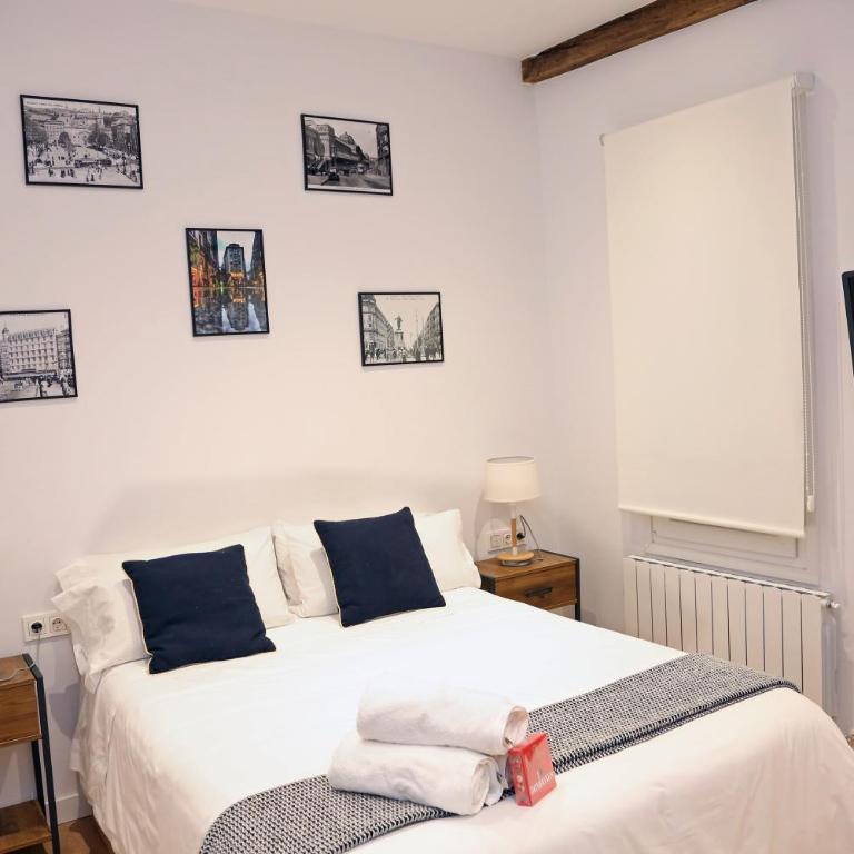 Piso Moderno a 2 minutos del Casco Viejo con Parking Gratis - Two-Bedroom Apartment - 31
