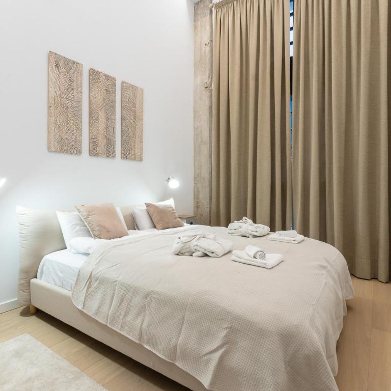 High ceiling gem in heart of Malaga historic district - Apartamento de 1 dormitorio - 3