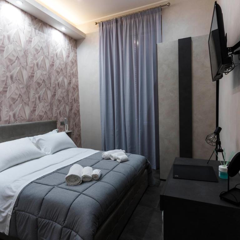 Julia Luxury Suite Rome - Camera Matrimoniale Superior - 10